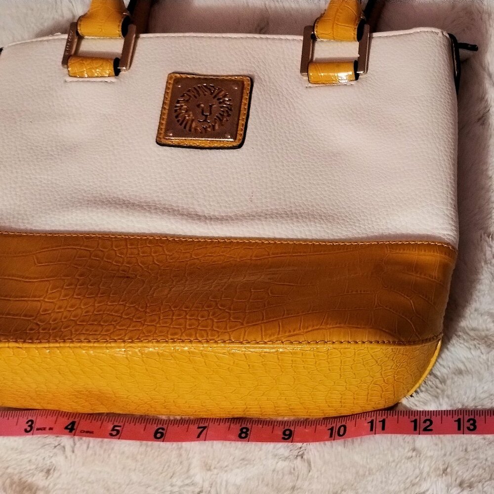 Anne Klein Yellow and White Bag - Picture 13 of 14